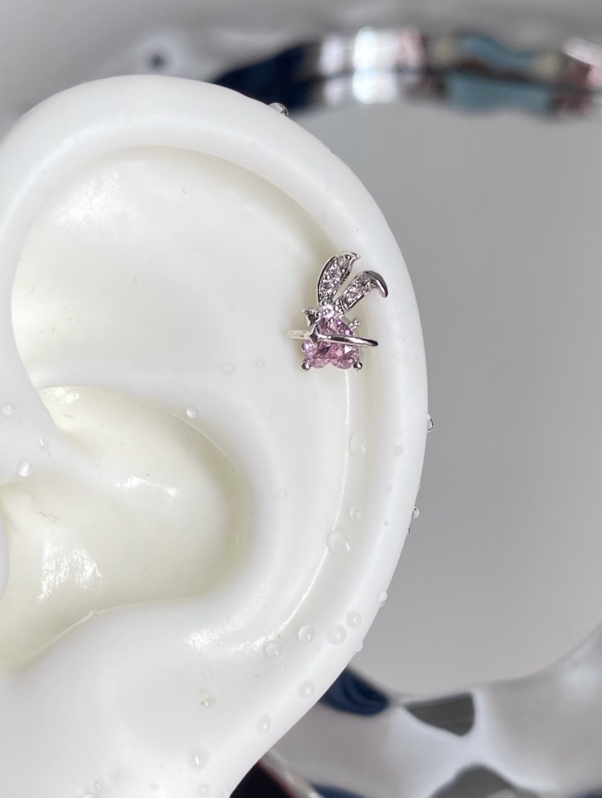 Love-tail Bunny Earrings