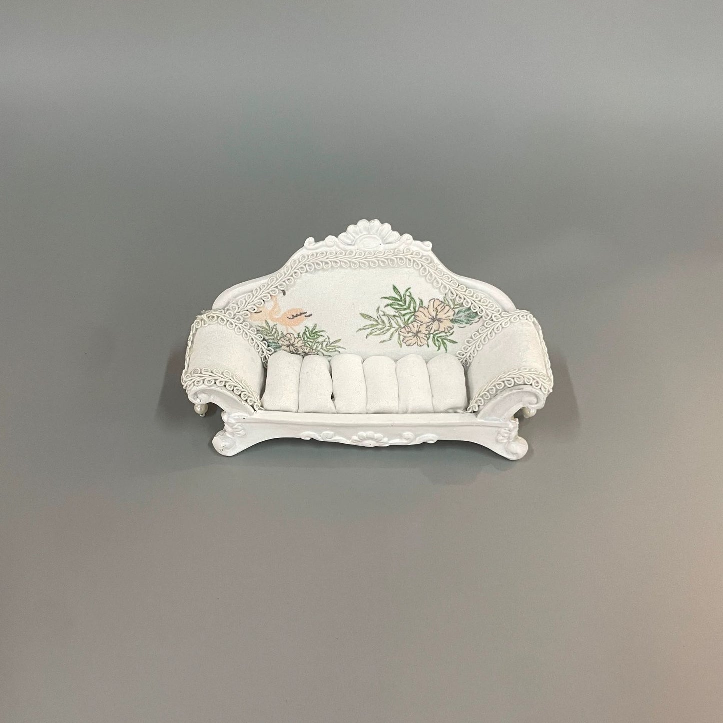 White Floral Sofa Jewelry Tray