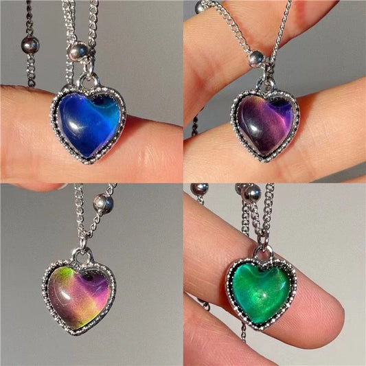 Temperature Reactive Colour Changing Heart Necklace