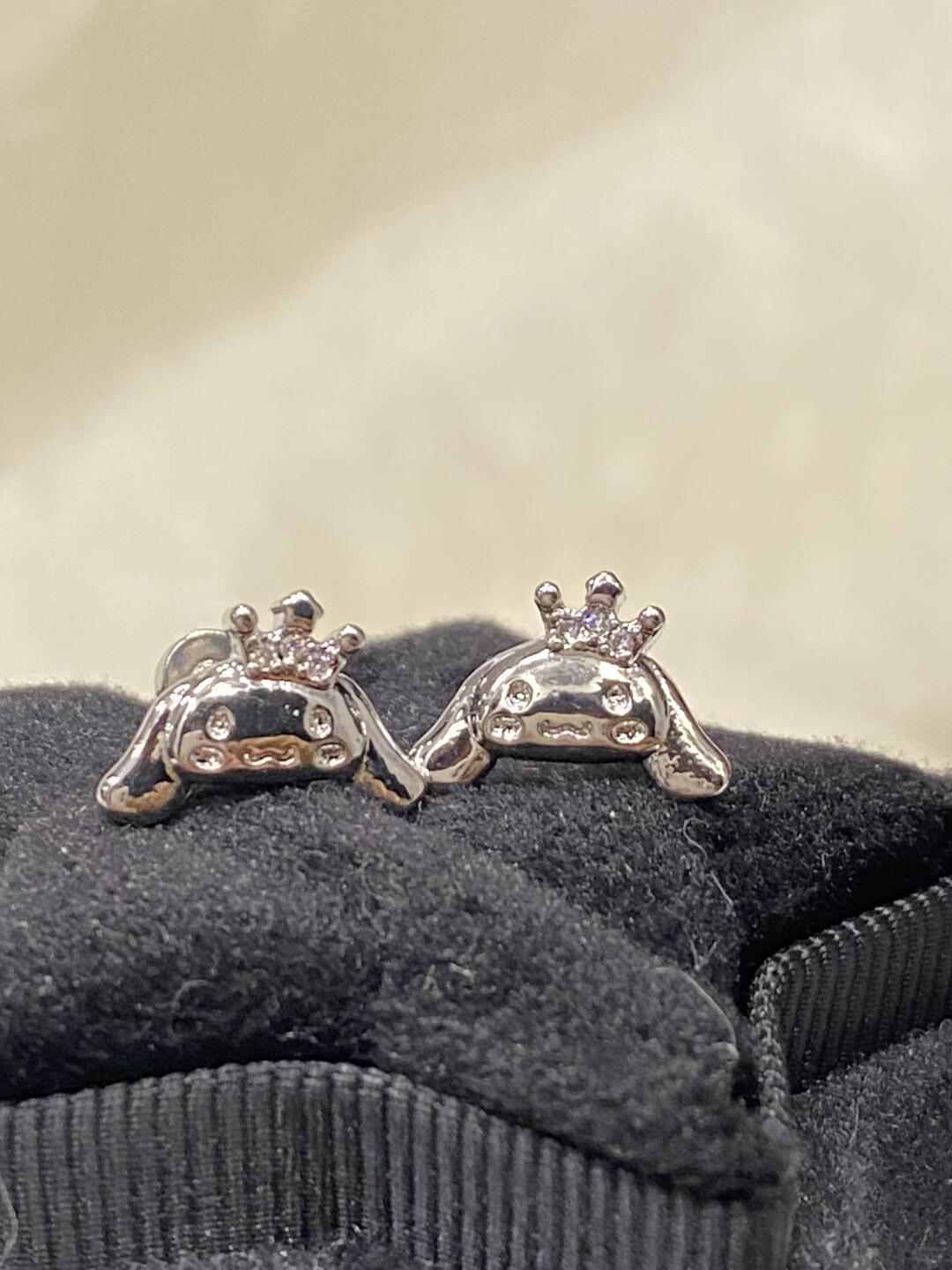 Royal Cinna Helix Earrings