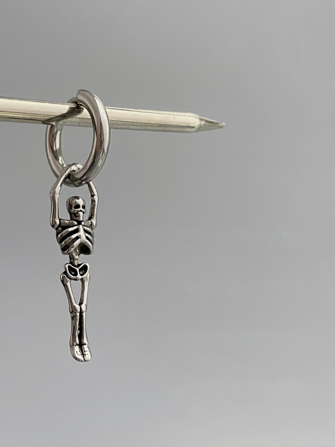 Dangling Skeleton Earrings