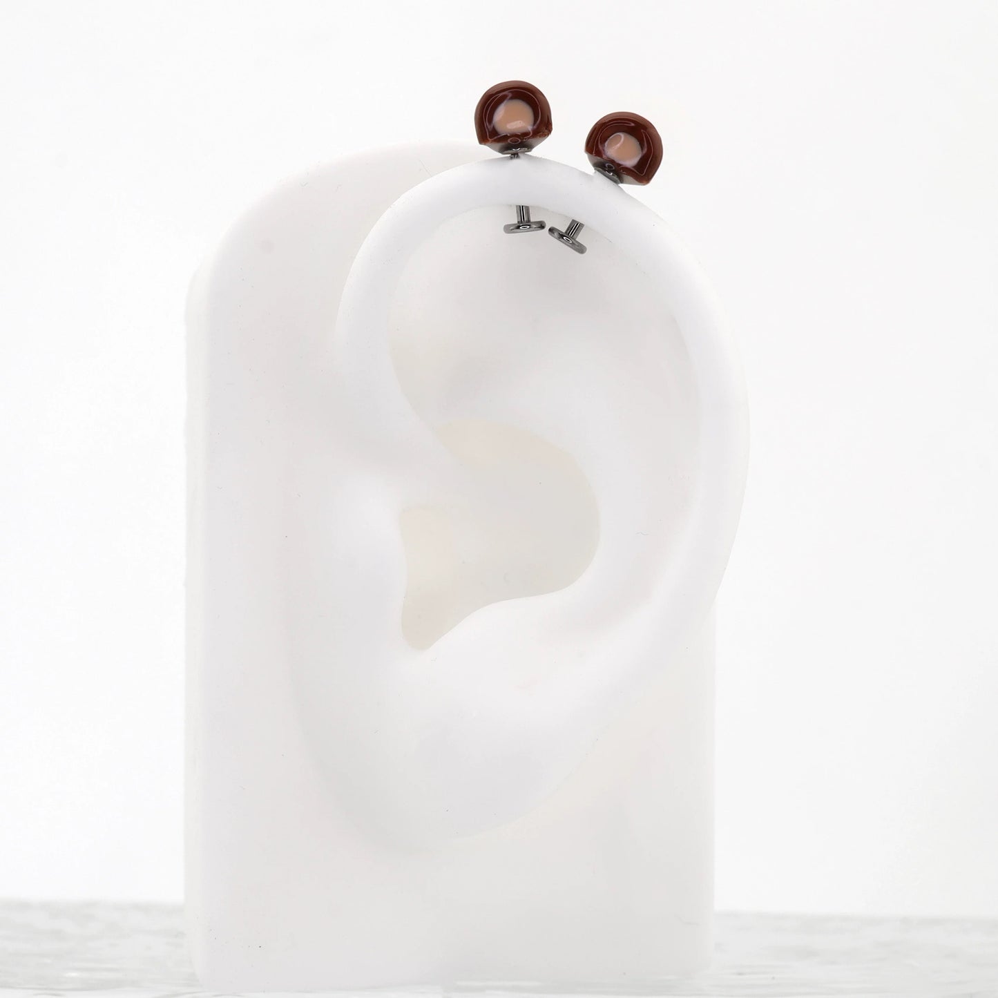 Rila~kkuma Vertical Helix Earrings