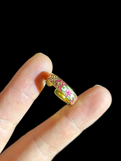 Emerald Isle Floral Open Ring