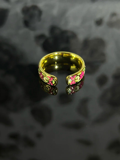 Emerald Isle Floral Open Ring