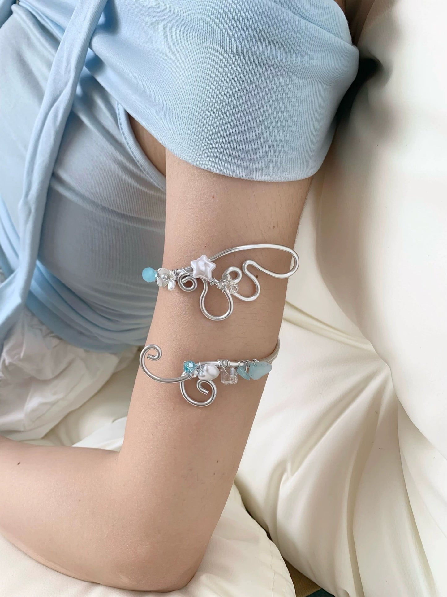CloudKiss Arm Cuffs