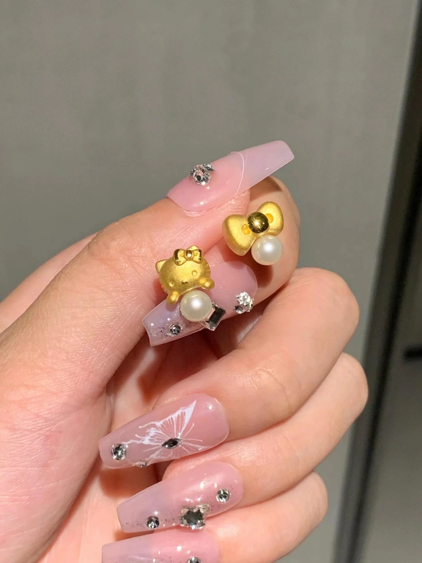 Gold H-Kitty Pearl Charms Earrings