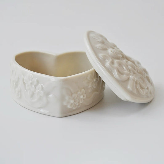 Laceflower Heart Jewelry Box