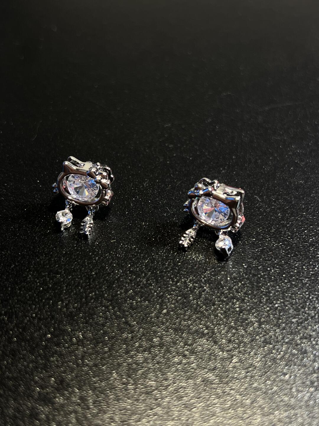 Baby Bow Kitty Earrings