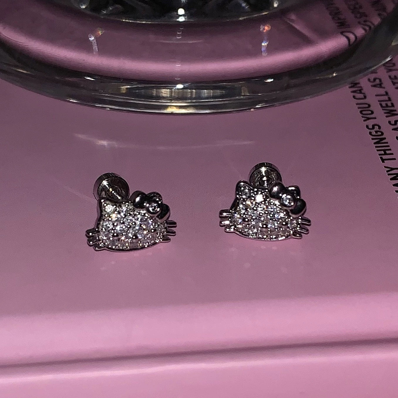 Klitter Kitty Helix Earrings