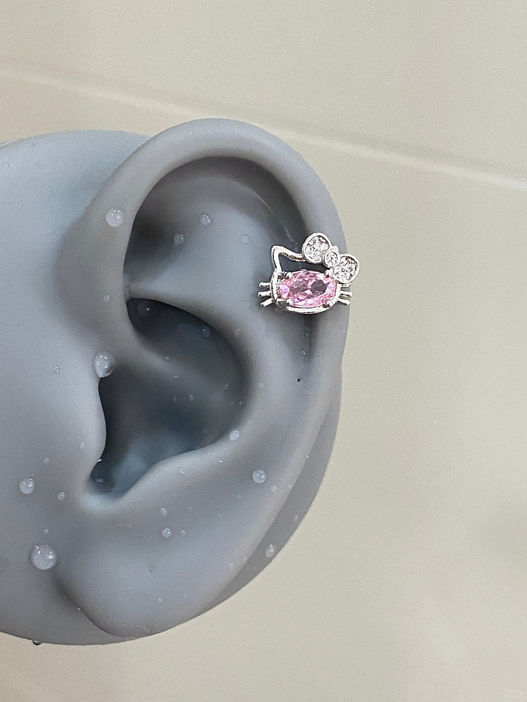 Rosa Kitty Helix Earrings