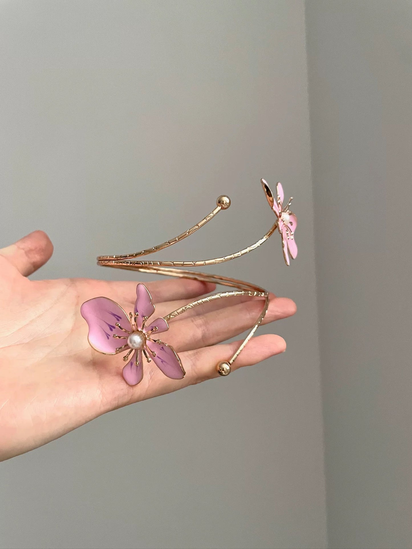 Gold Pink Flower Pearl Arm Puffs