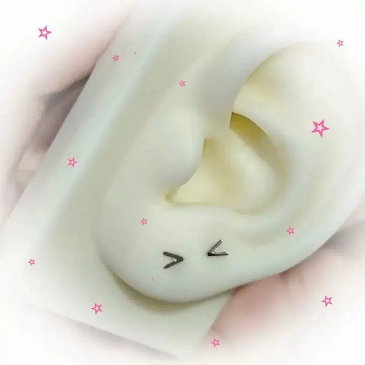 > < Double Lobe Earring Stack