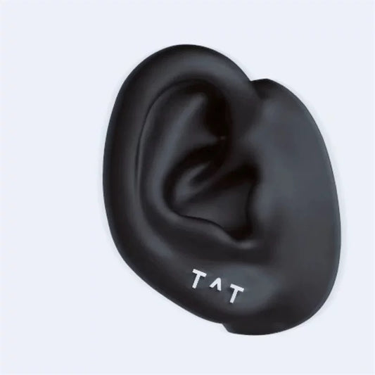 “T^T” Triple Lobe Earring Stack
