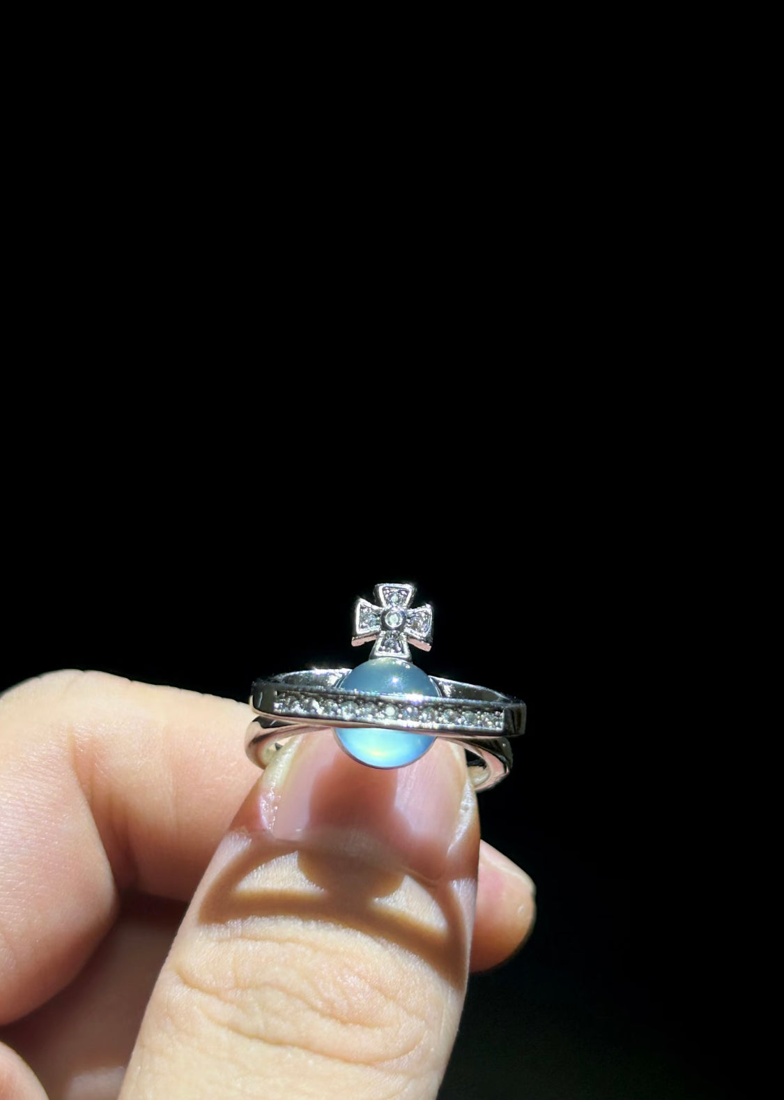 Glowing Signet Orb Ring