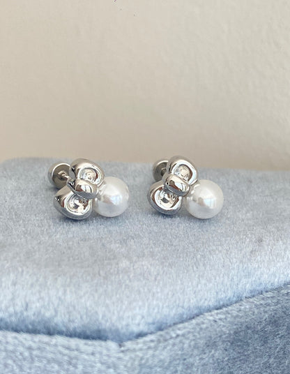 Pearl Kitty Bow Helix Earrings