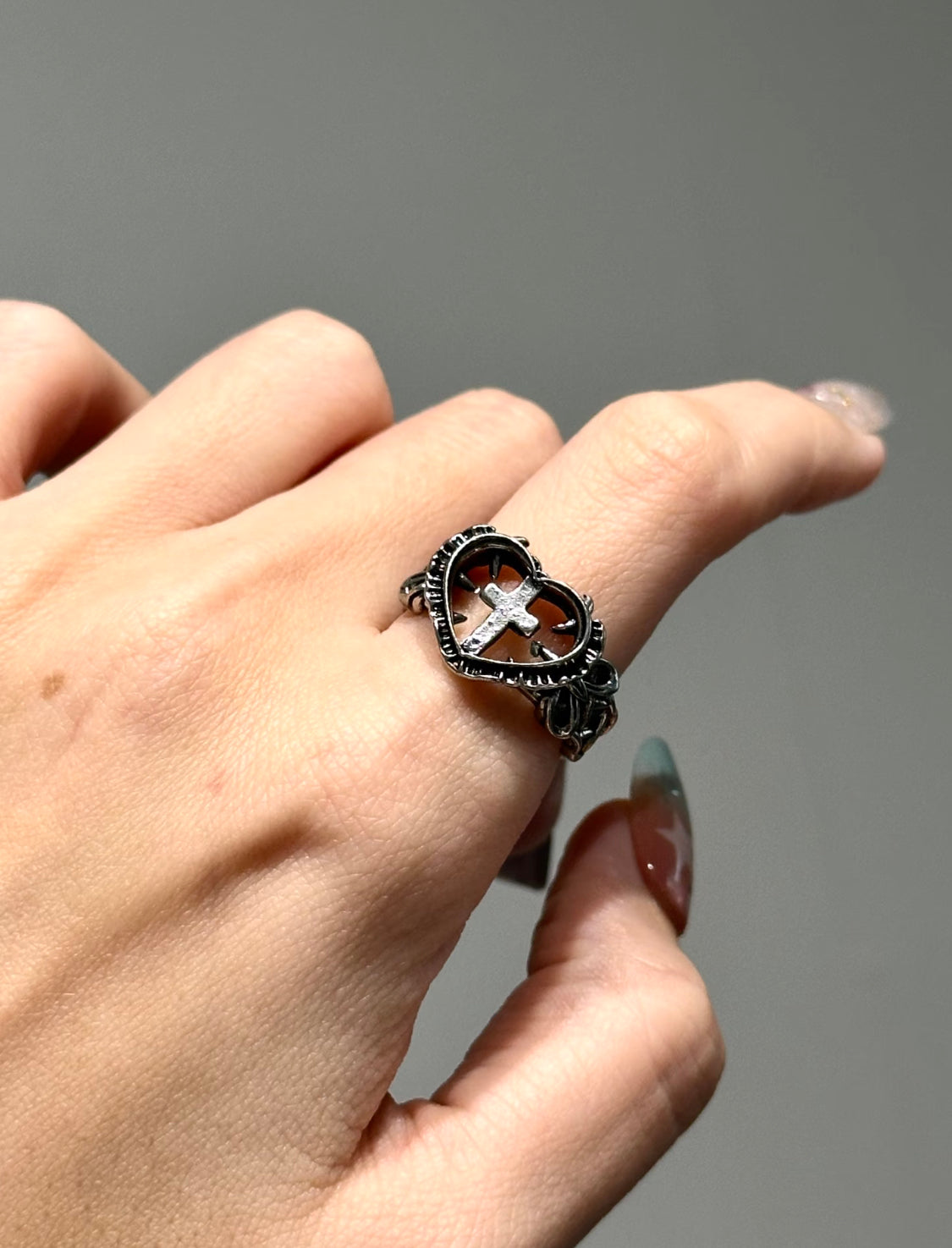 Gothic Cross-Heart Ring