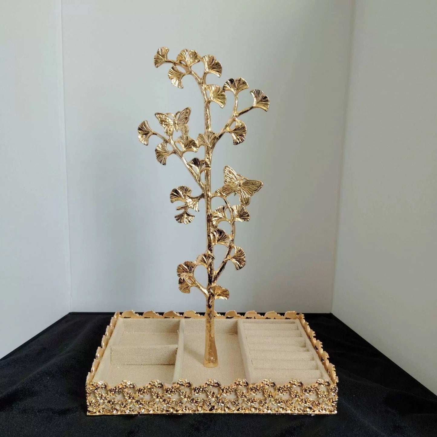 Golden Ginkgo Jewelry Organizer