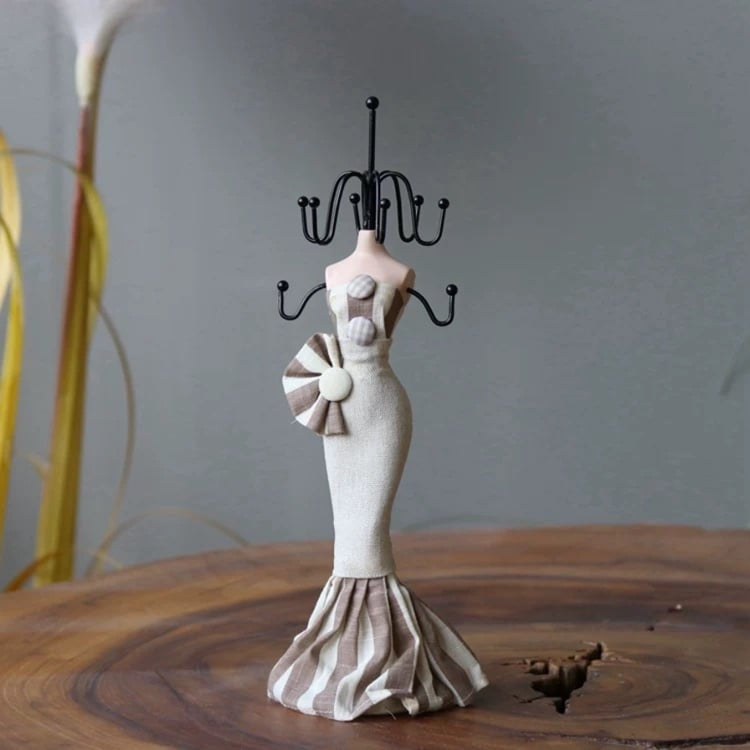 The Linen Luxe Jewelry Stand