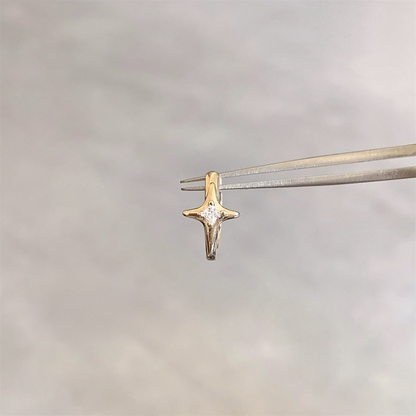 Golden Grace Ribbon Stud