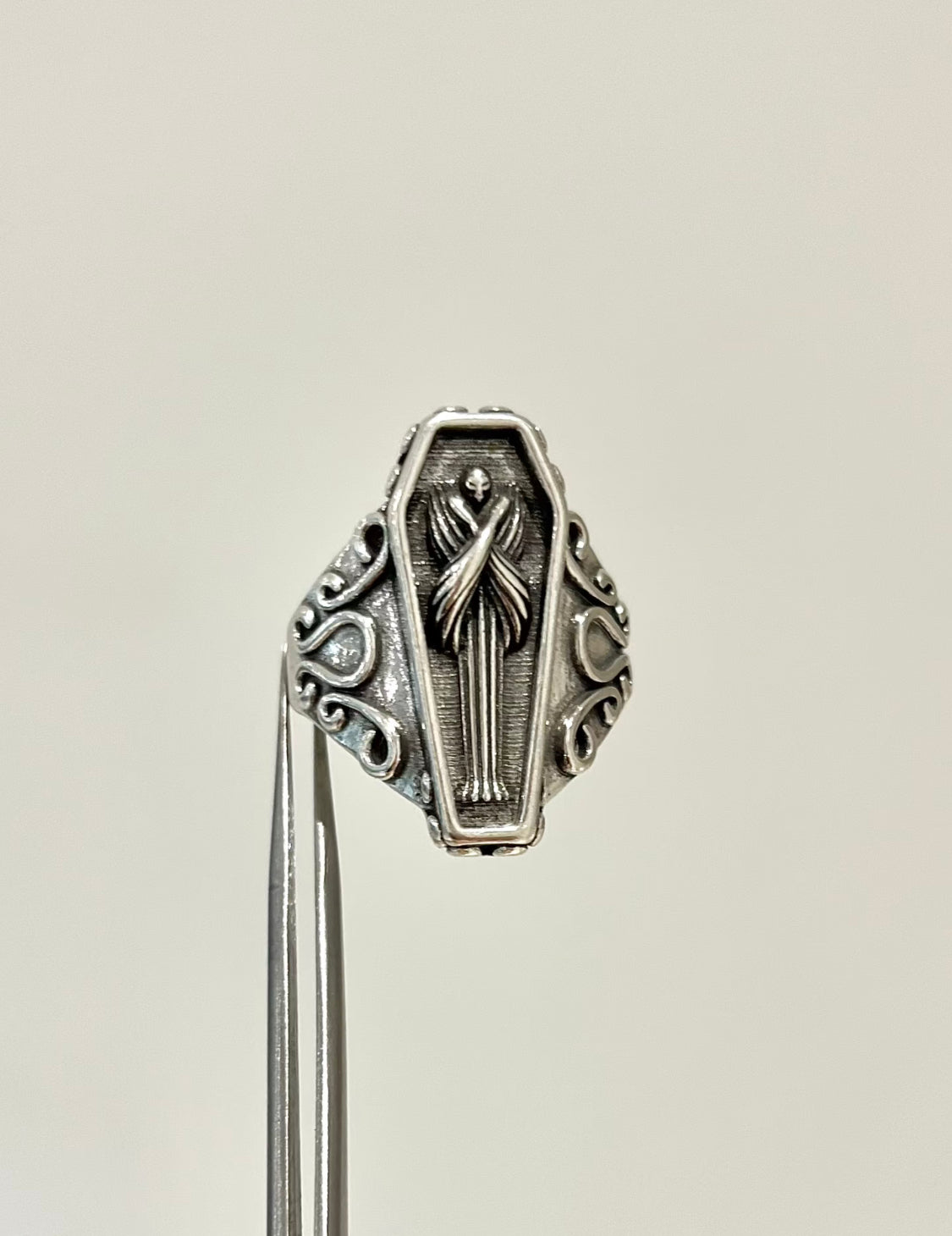 Hallowed Remains Ring