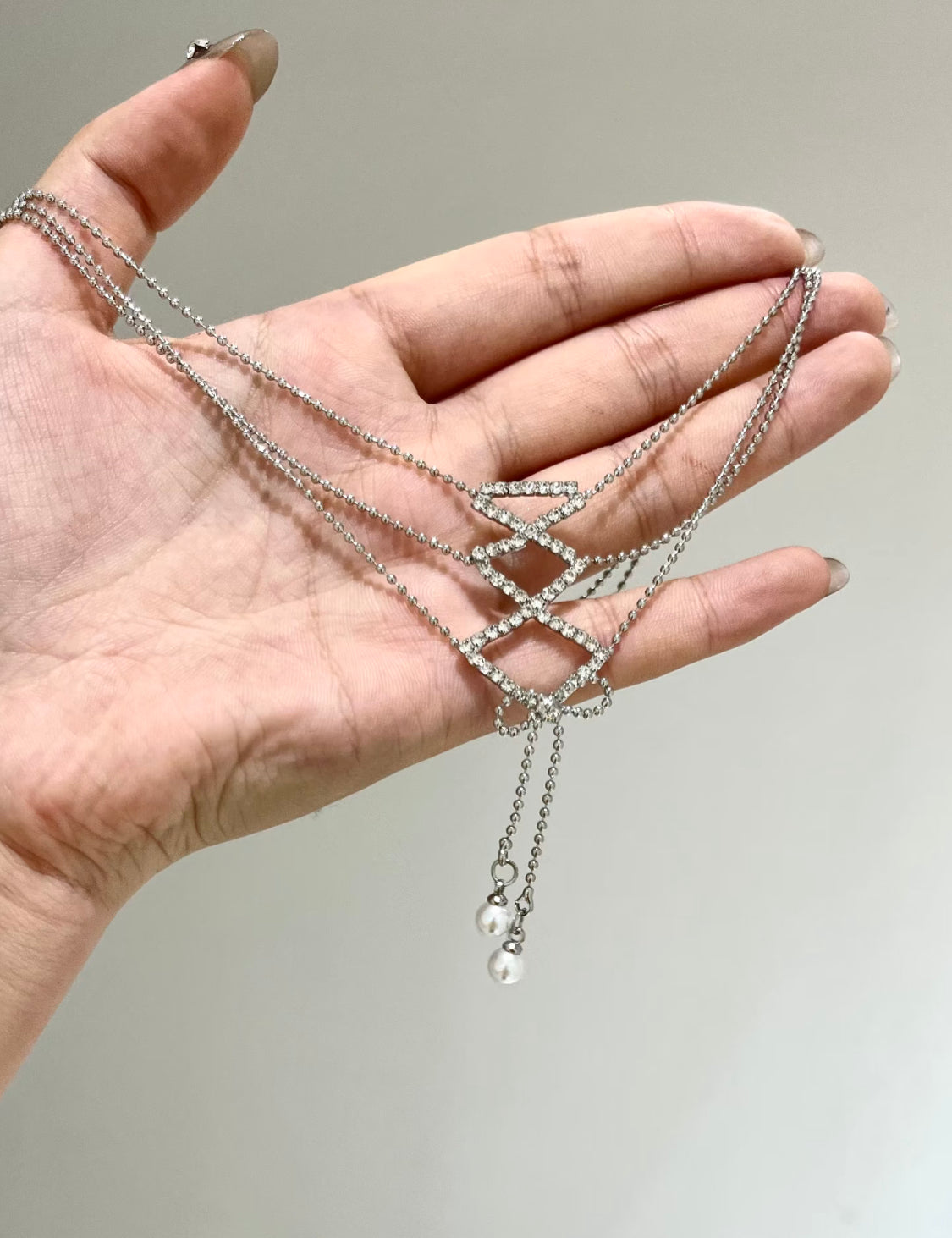 Diamond Lattice Choker