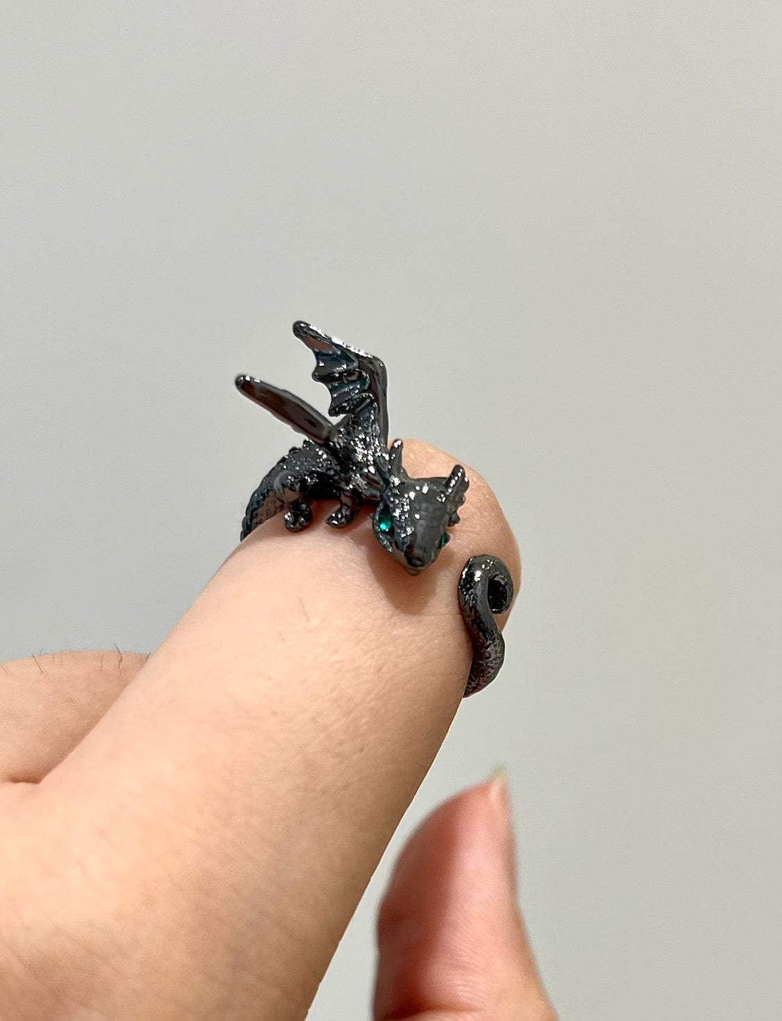 Hidden World Dragon Rings