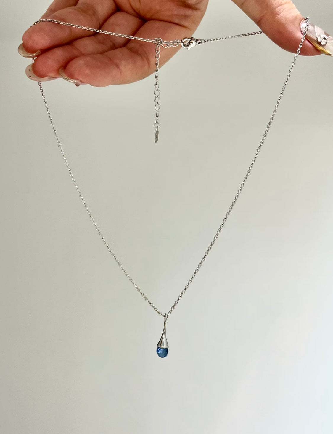 Sapphire Raindrop Pendant