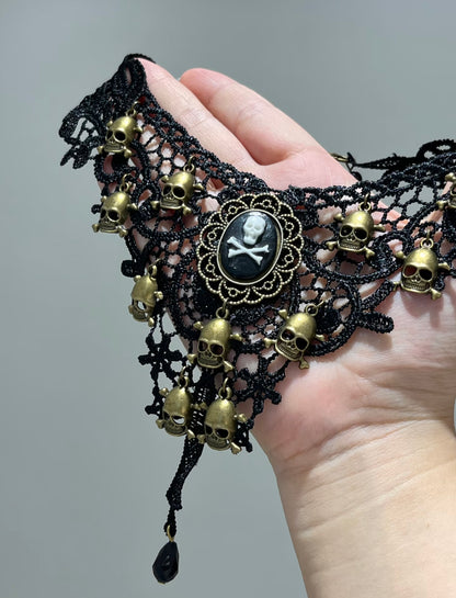 Memento Mori Lace Choker