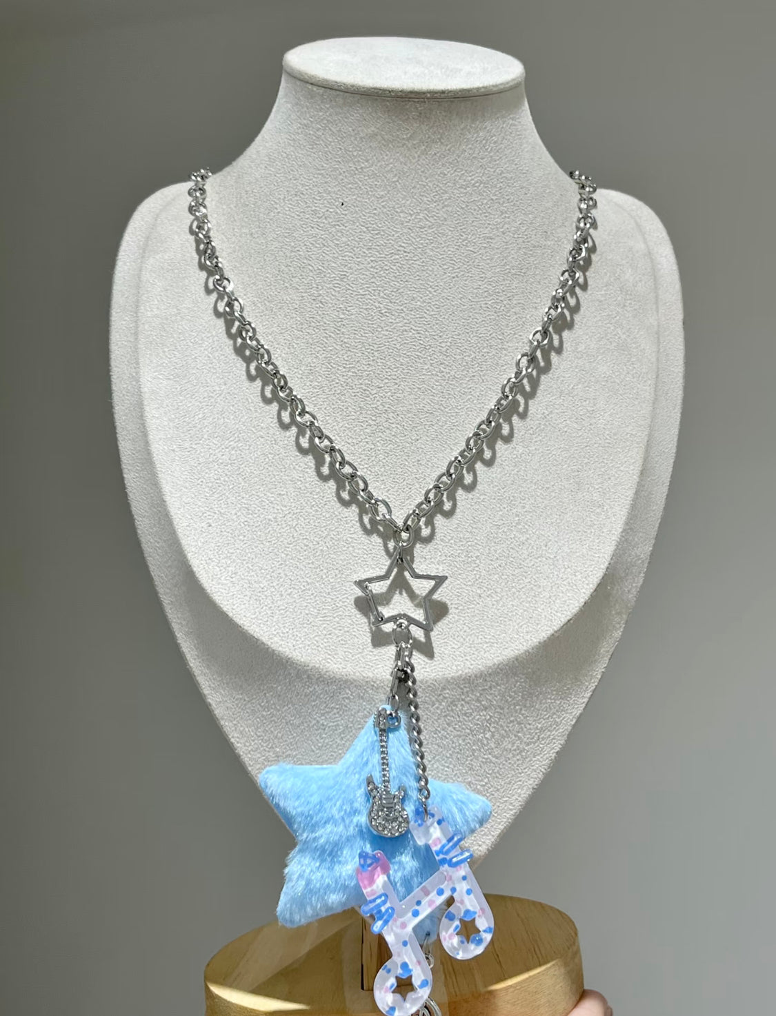 Dreamy Guitar Star Necklace