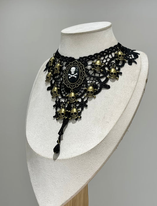 Memento Mori Lace Choker