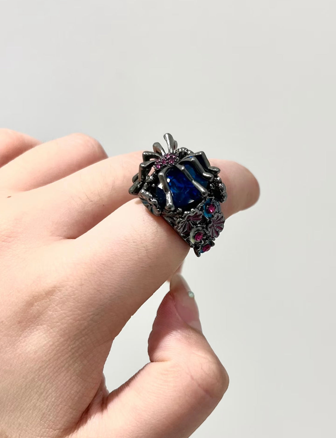 Blue Venom Ring