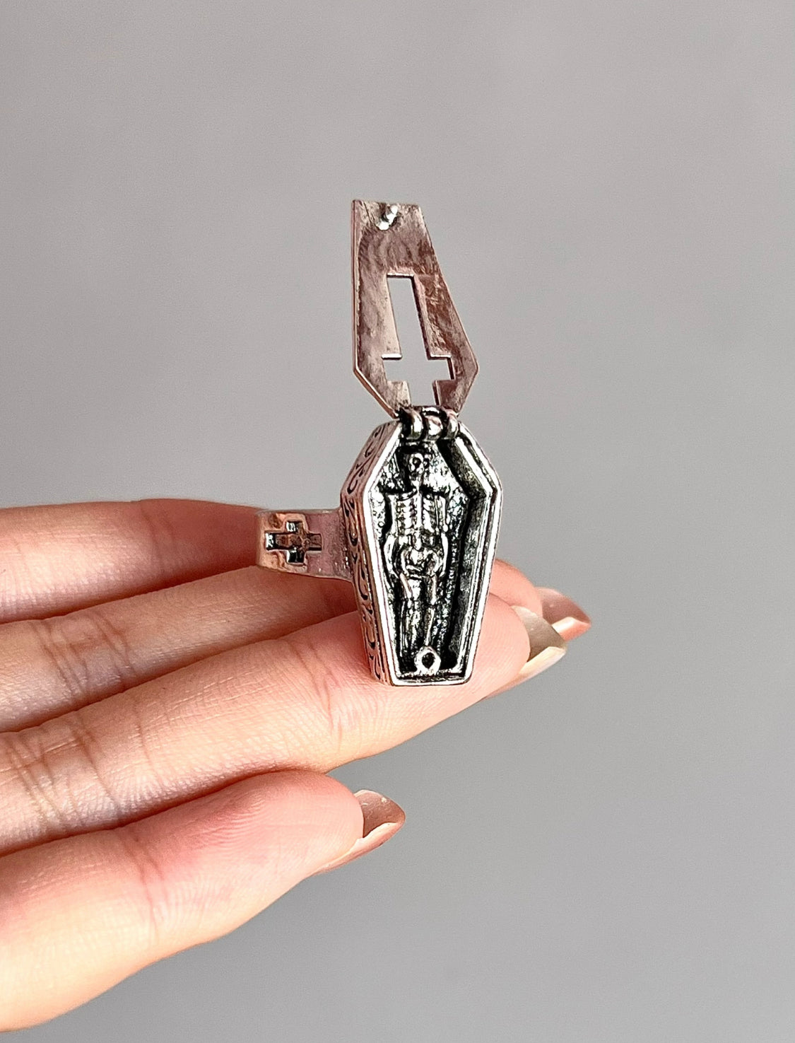 Graveyard Secret Ring