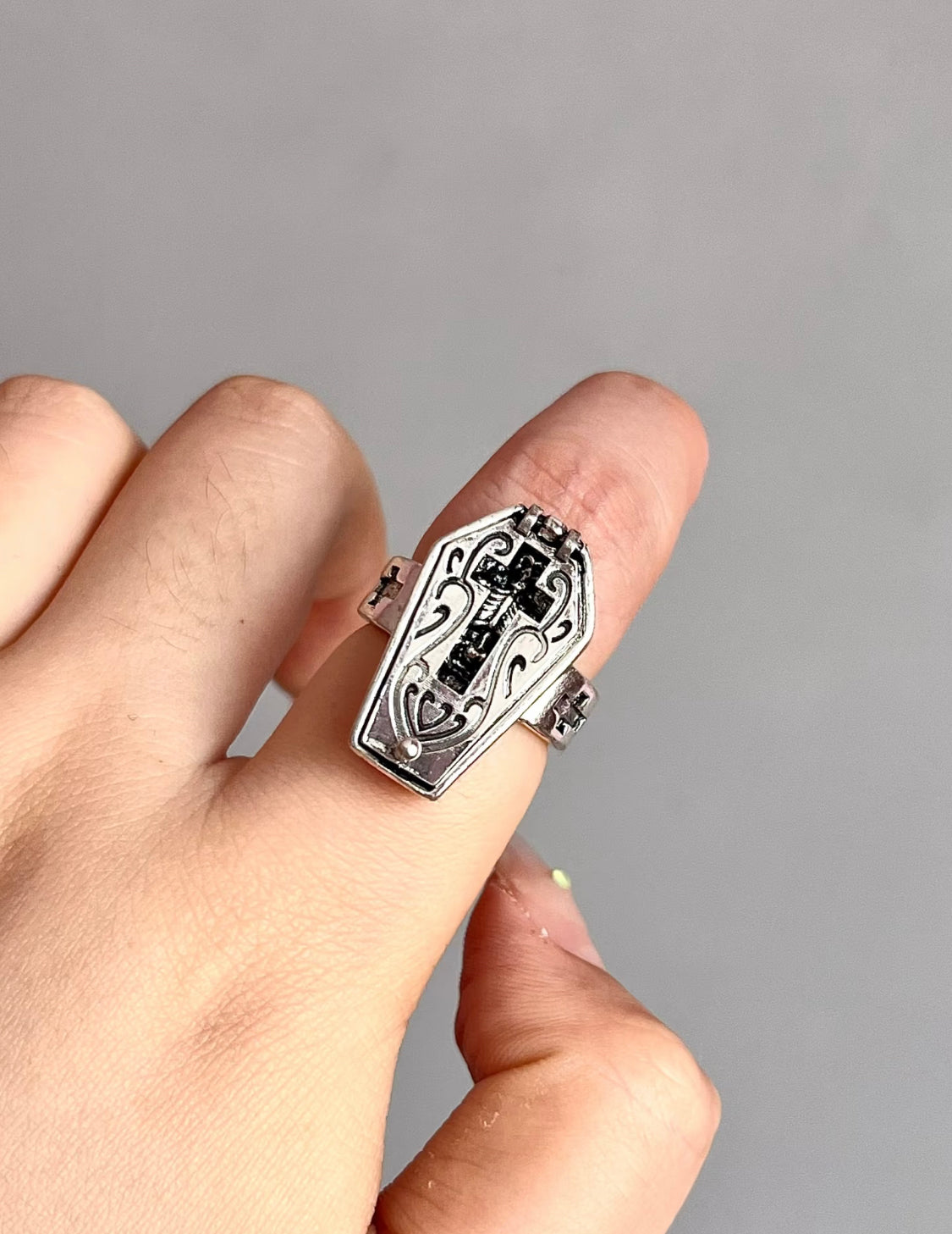 Graveyard Secret Ring
