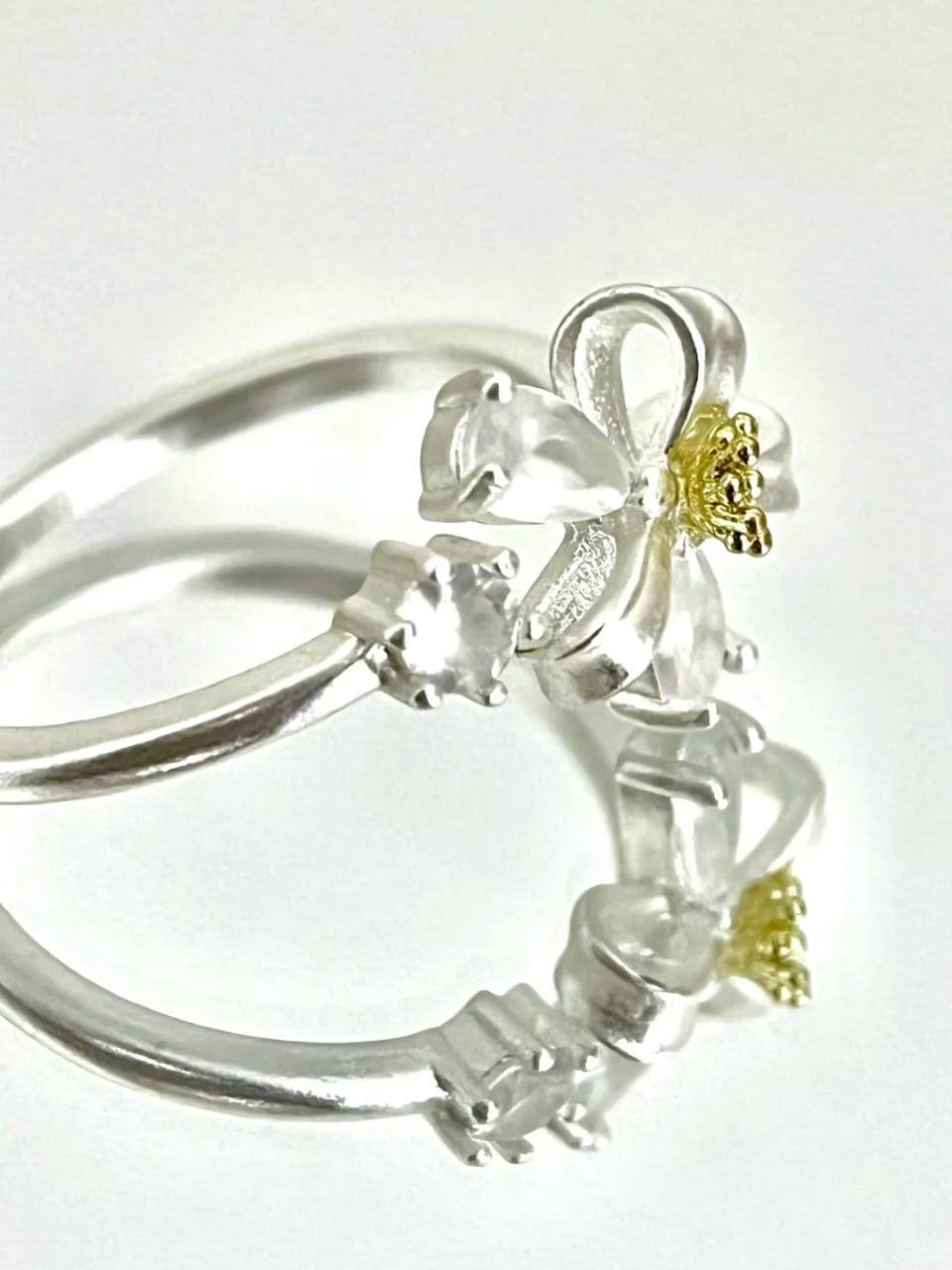 Two-Tone May Flower Ring