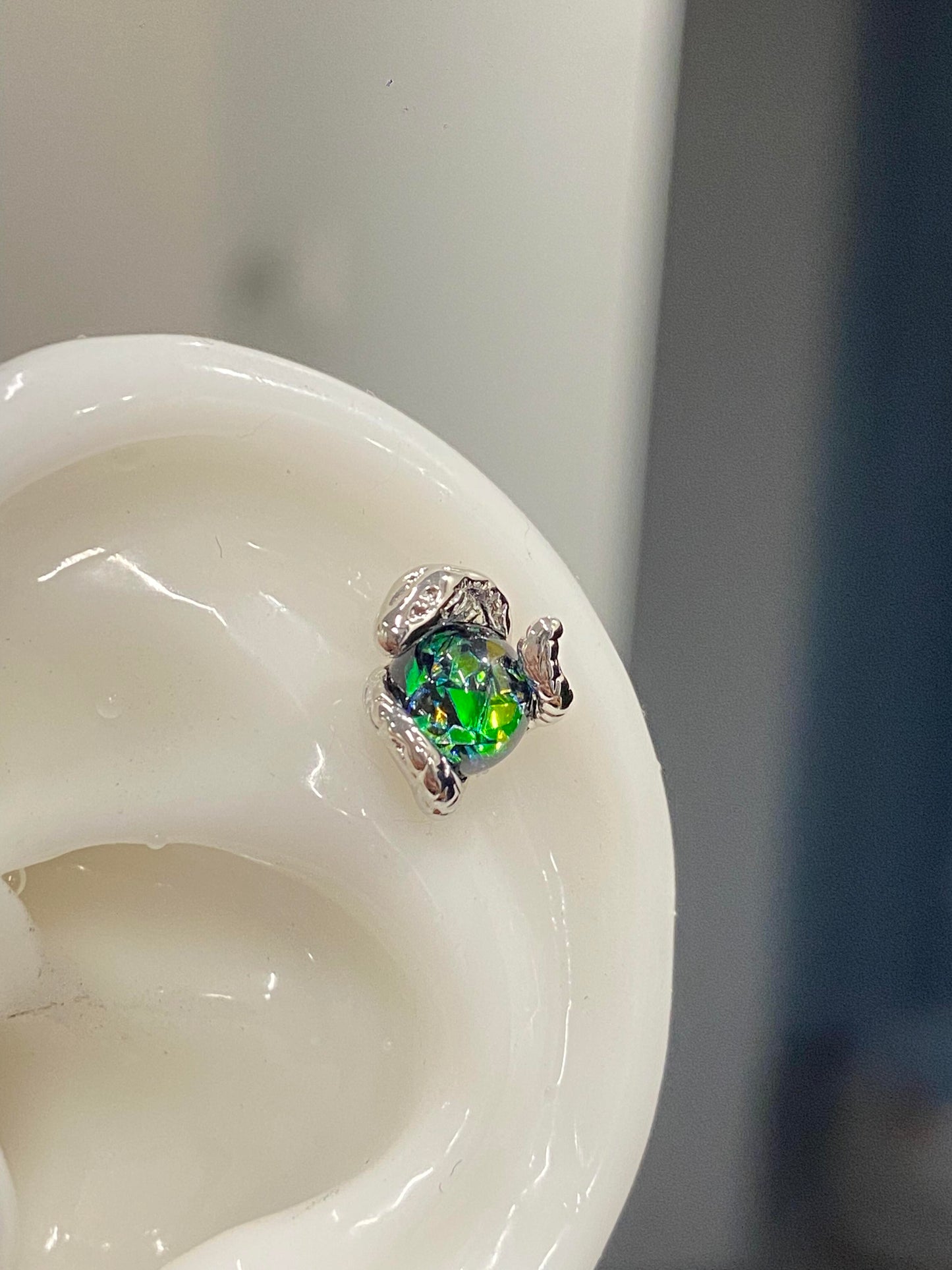 Secret Garden Froggy Studs