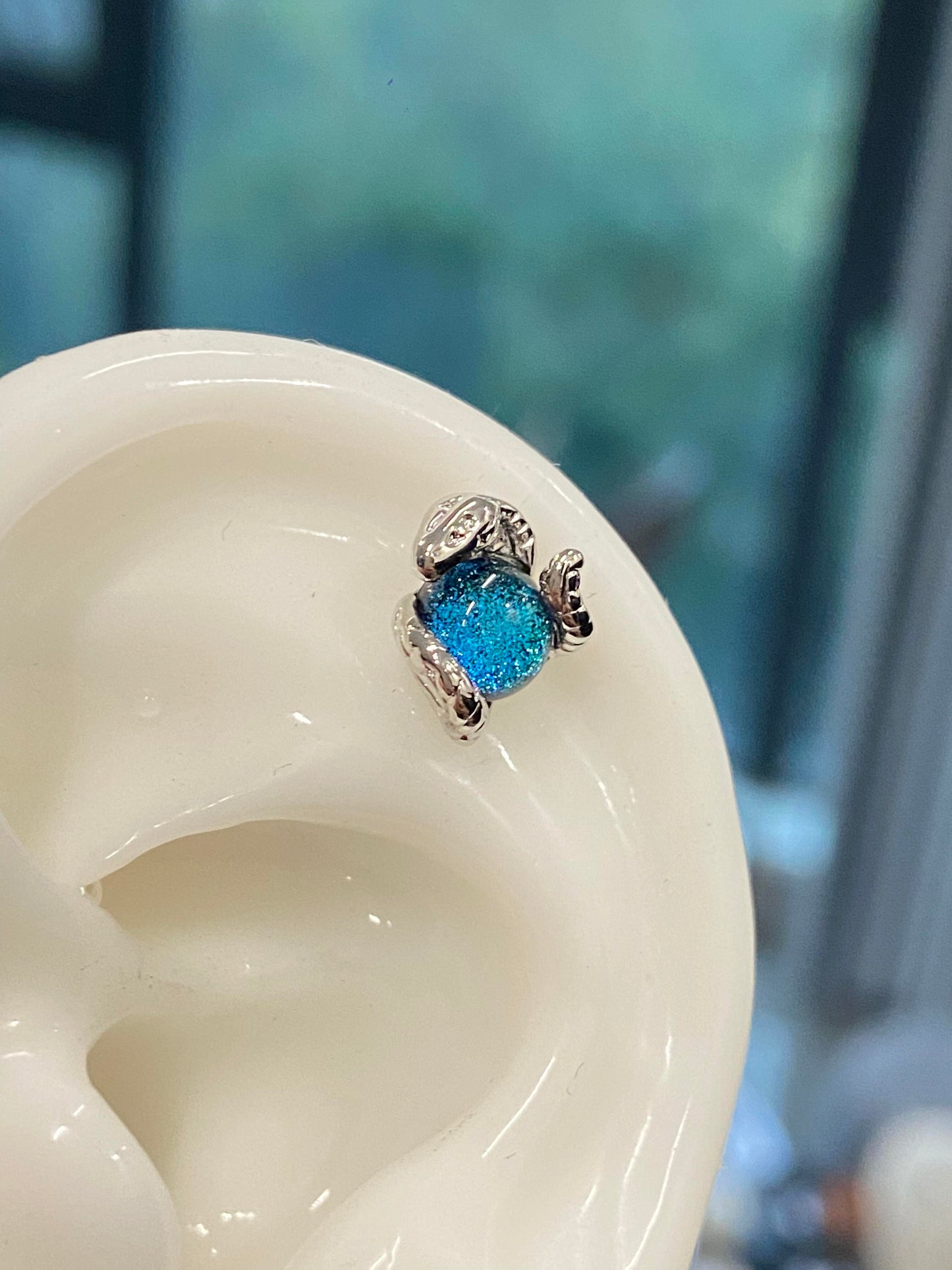 Secret Garden Froggy Studs