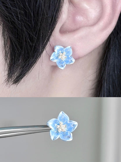 Blue Petal Bloom Lobe Earrings