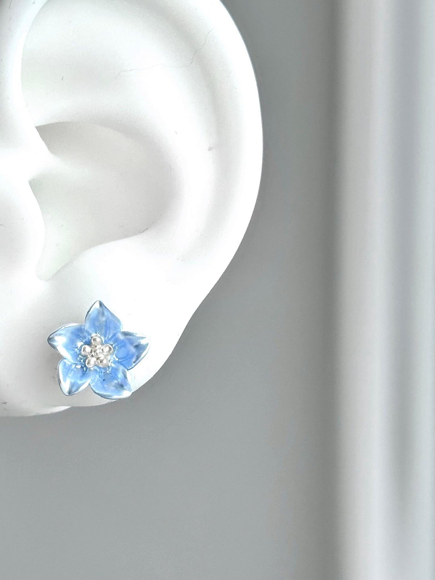 Blue Petal Bloom Lobe Earrings