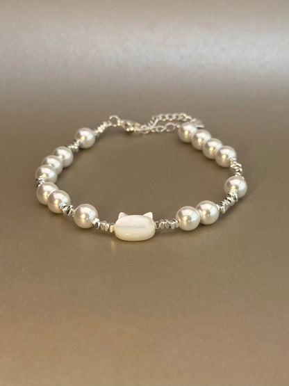 Silver Pearl Cat Bracelet