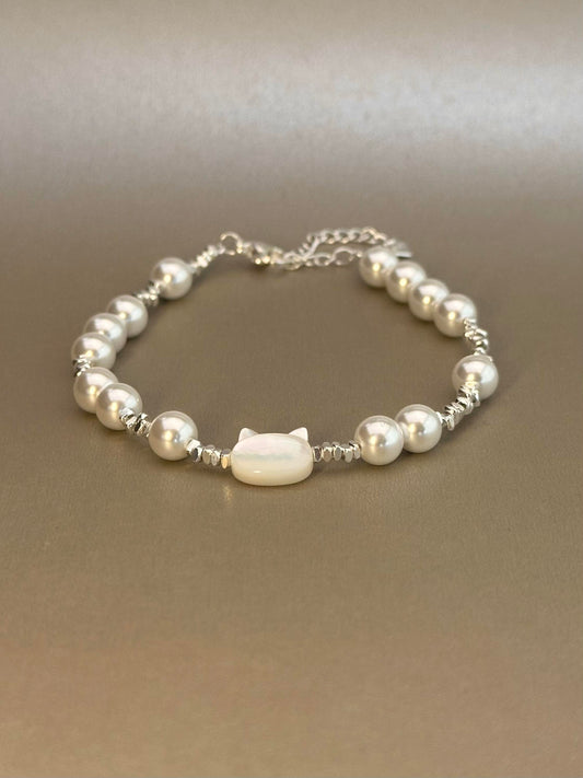 Silver Pearl Cat Bracelet