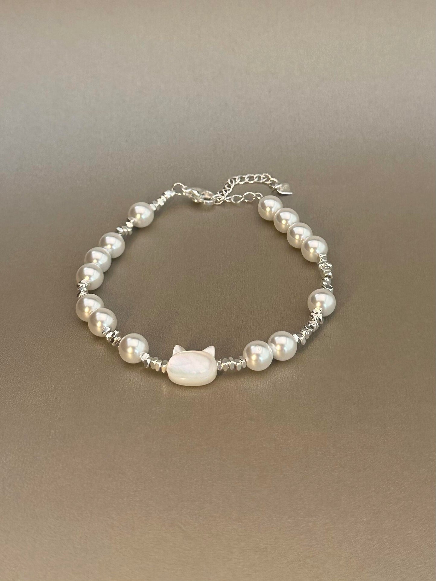 Silver Pearl Cat Bracelet