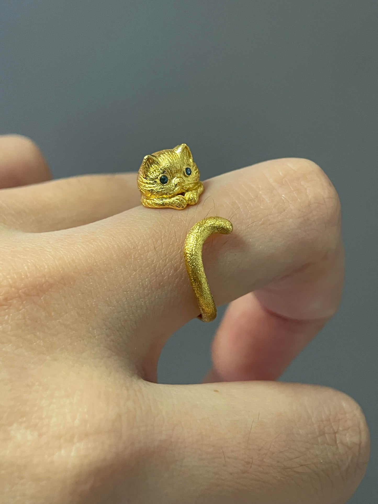 Sun-Kissed Kitten Ring