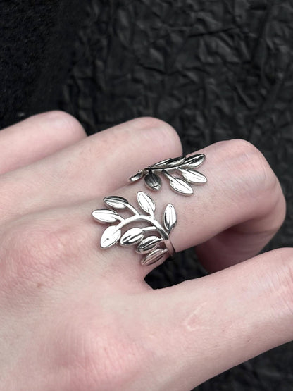 Leaf Vine Helix Rings