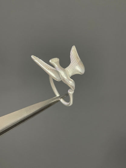 Everlasting Flight Ring