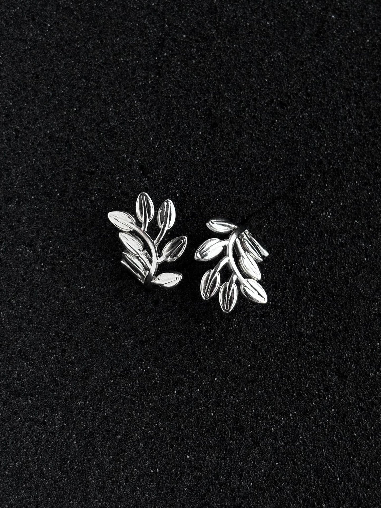 Leaf Vine Helix Rings