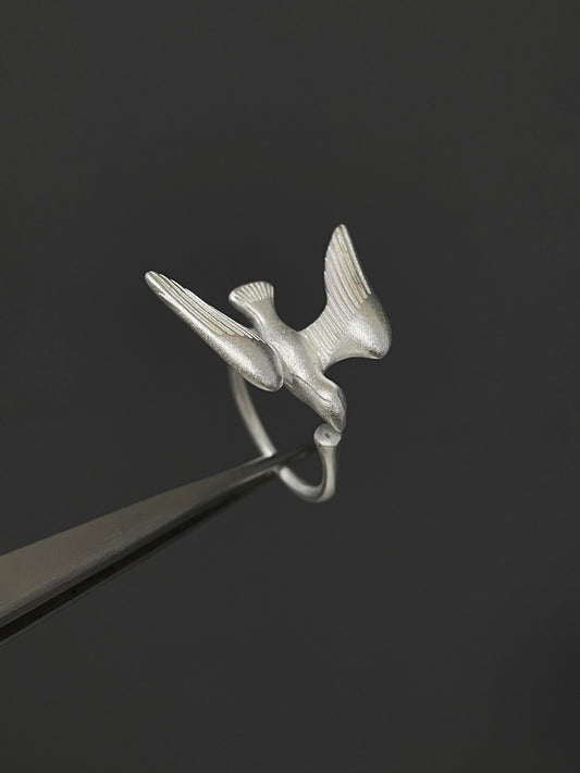 Everlasting Flight Ring