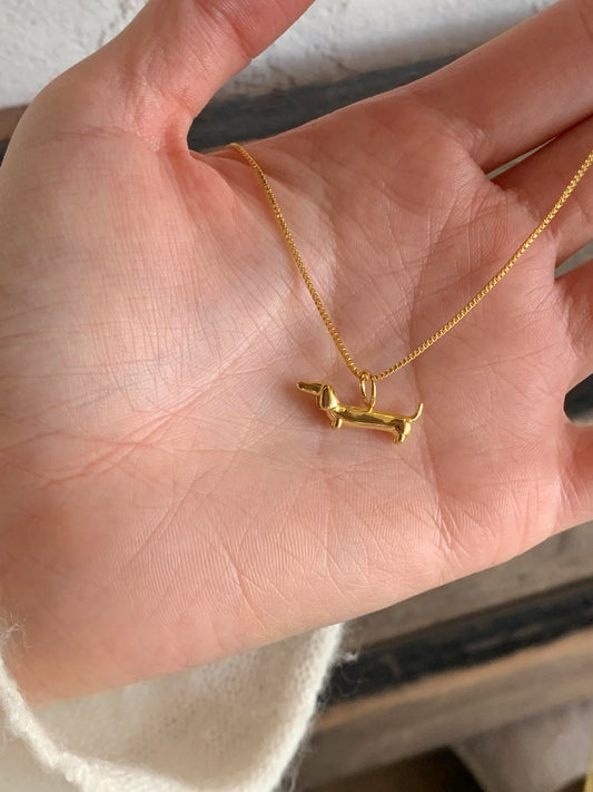 classic dachshund necklace