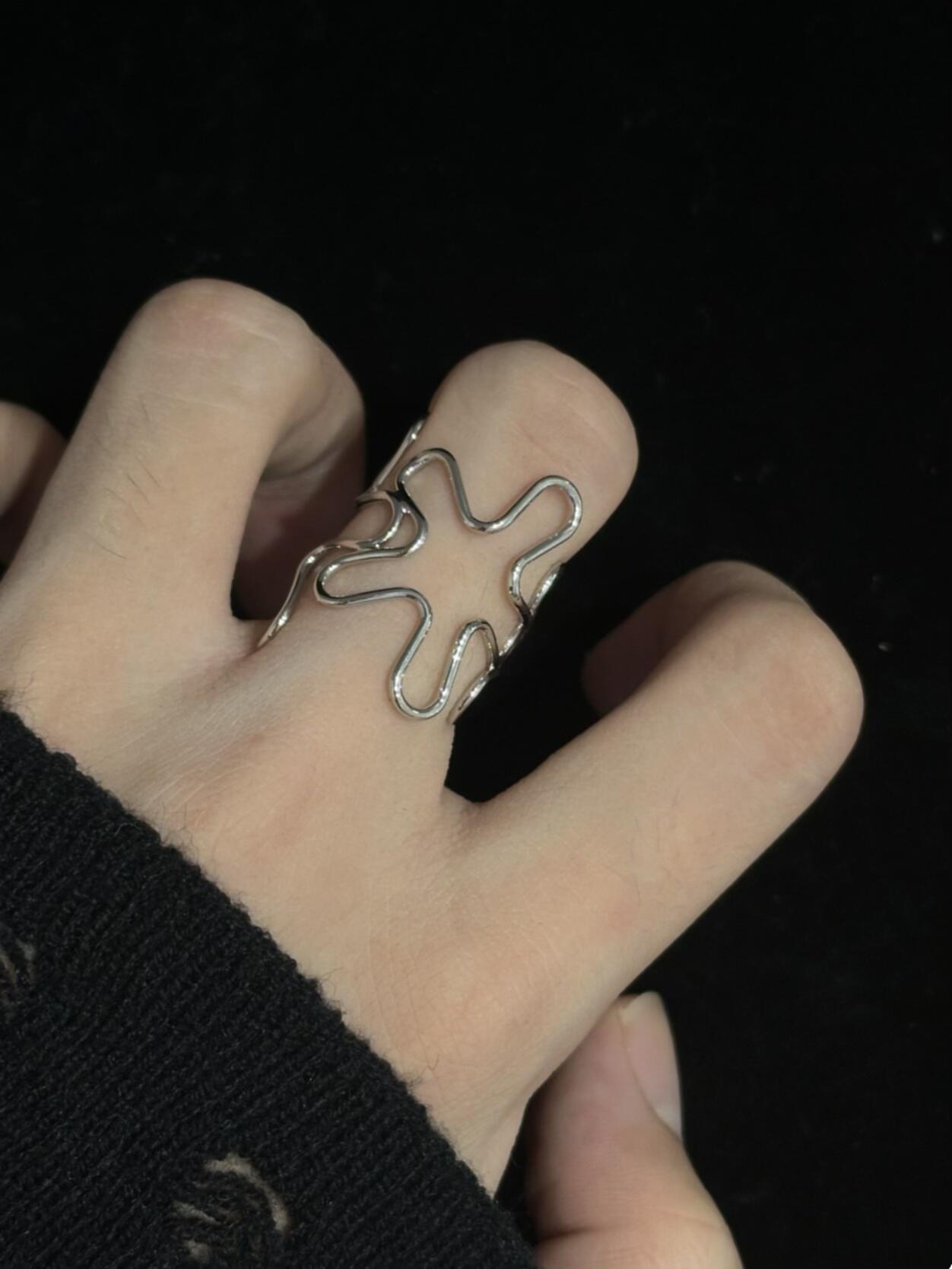Scribble Star Rings