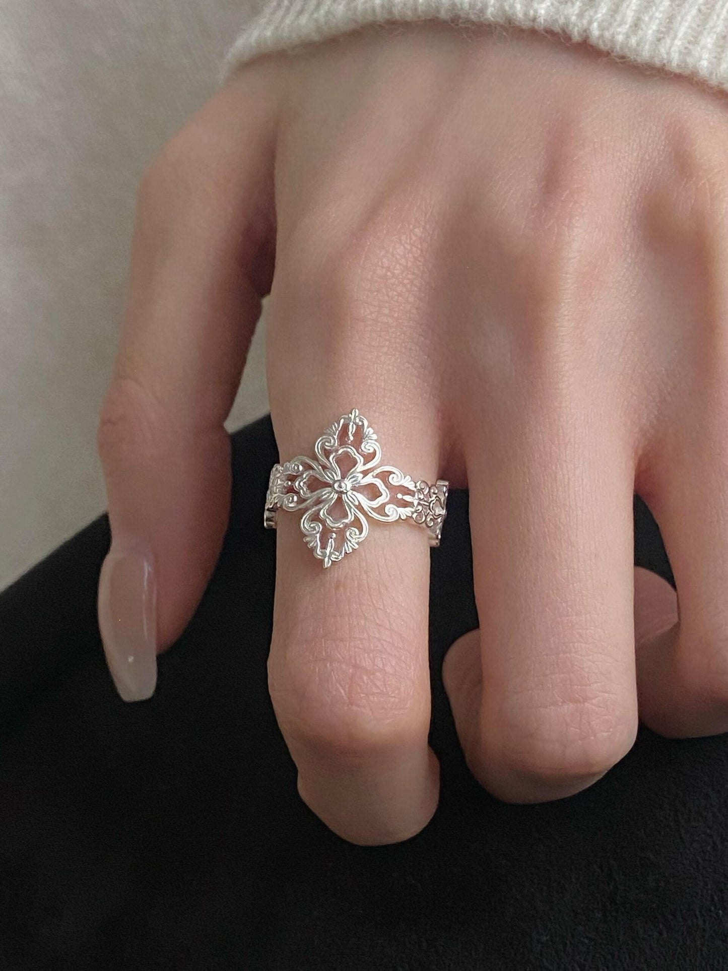 Silver Lace Clover Ring