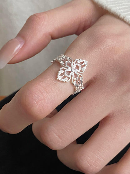 Silver Lace Clover Ring